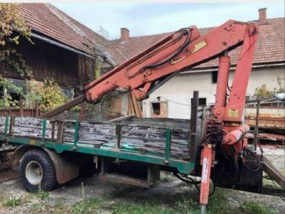 Bild 3:Palfinger Kran auf Anhänger