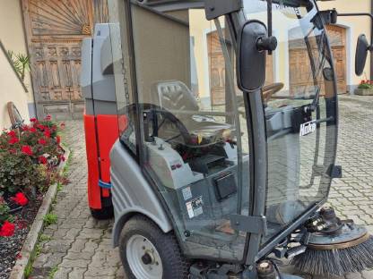 Bild 5:Citymaster Kehr- & Saugmaschine