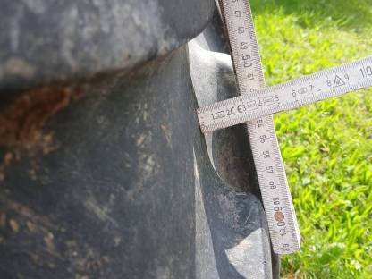 Bild 2:Firestone 650/65/R42