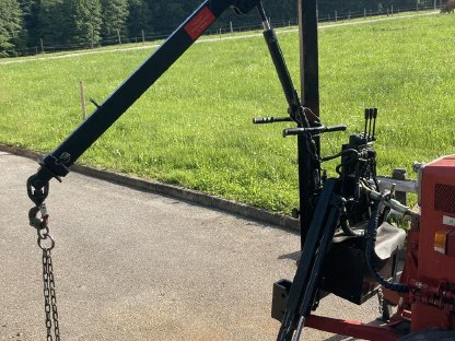 Bild 7:Kran zum Brennholz verladen (Eigenbau mit Zange)