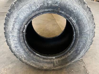 Bild 6:Anhängerreifen 500/50-17