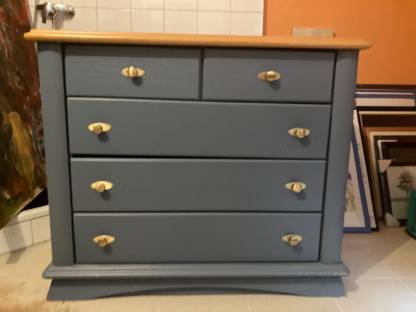 Bild 2:ANREI VOLLHOLZ Möbel