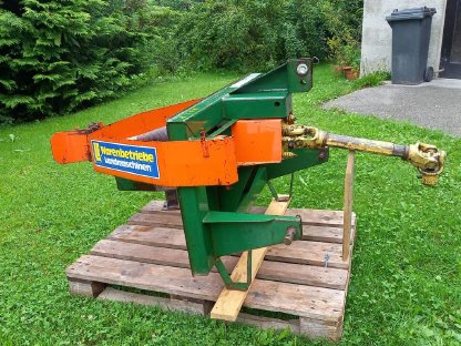 Bild 4:Posch Holzspalter