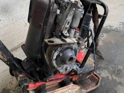 Bild 3:Rüttelplatte Wacker ES 75