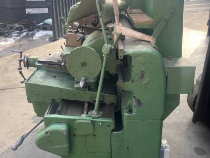 Bild 4:Drehbank HEID