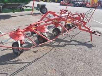 Bild 2:Pöttinger Kreisel Eurohit 69 AZ