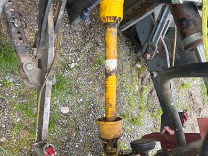 Bild 6:Hardi Feldspritze 400 l Tank, 12 m AB