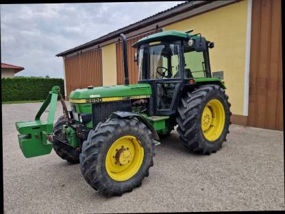John Deere 2850