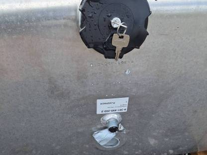 Bild 5:LKW Kraftstofftank SMA Serbat 550 l