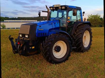 Valtra 8950 Hi-tech