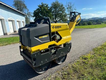 Bild 4:Bomag BW65D Walze