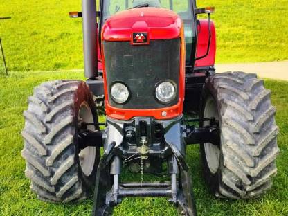 Bild 2:Massey Ferguson 5475