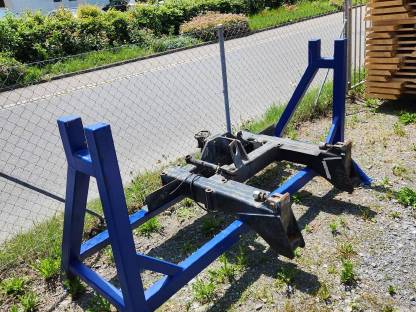 Bild 3:Krankonsole mit Abstellbock