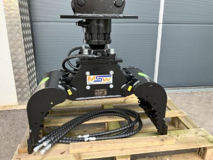 Neuer Sortiergreifer und Universalgreifer 1–17 t Bagger