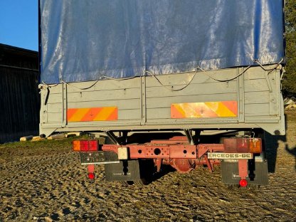 Bild 3:Klassiker Mercedes Benz Transporter mit gültigem Pickerl