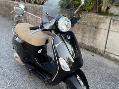 Vespa LX Roller