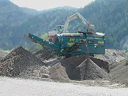 Bild 3:Wir übernehmen Ihre Brech- und Sieb-Arbeiten!