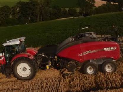 Bild 4:Übernehme Quaderballen Pressen