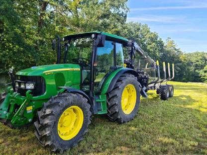 Bild 2:Biete Holztransport mit Rückewagen