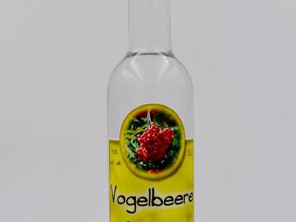 Bild 2:Bio-Vogelbeer-Edelbrand