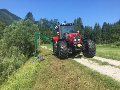 Bild 5:Böschungspflegearbeiten