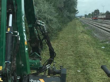 Bild 9:Böschungspflegearbeiten