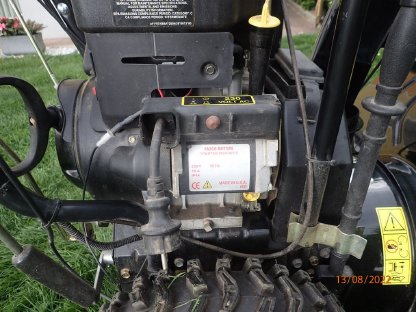 Bild 2:Schneefräse Partner