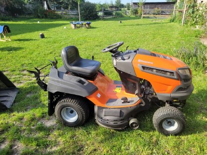 Husqvarna TC 139T, Mulchkit & Anhänger
