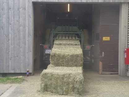 Bild 4:Heustockpressen in ganz Österreich