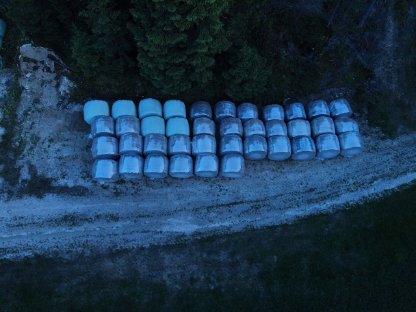 Bild 2:Gärheuballen 1,40 m Dm.