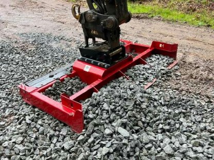 Bild 2:Planierbalken, Planierschild, Planierhobel Bagger Minibagger