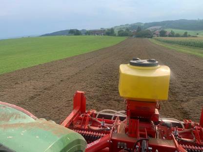 Bild 6:Biete Grünlanderneuerung