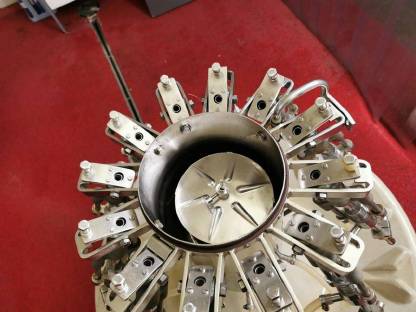 Bild 5:12er SEITZ Velox Rundfüller