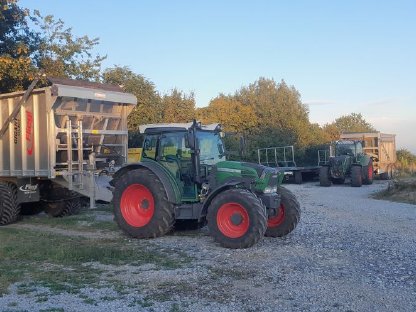 Bild 8:Häckselwagen zum Mieten Fliegl ASW 261