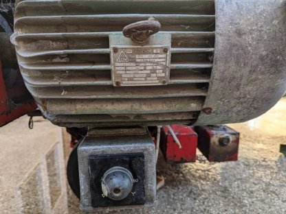 Bild 5:Eberl 2600 Standhächsler