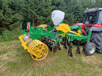 Bild 4:Grubber Kerner Corona 300 Mietgerät
