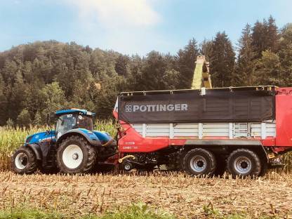 Bild 5:Maisballenpressen