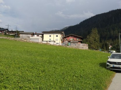 Bild 4:1,2 ha Wiese und Wald Klösterle/Arlberg zu kaufen