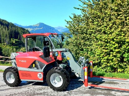 Bild 2:Teleskoplader Weidemann T 4512
