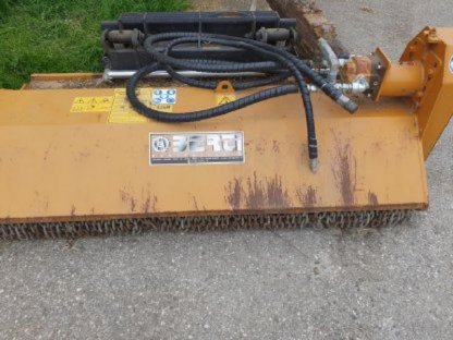 Bild 2:Berti Mulcher für Bobcat oder Hoftrac