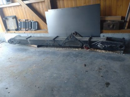 Bild 2:Loglift Harvester Kran Hauptarm