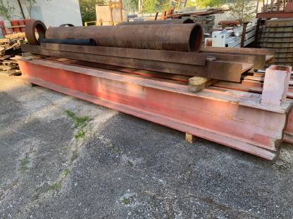 Bild 2:I-Träger 440 mm x 330 mm, 5,3 m Länge