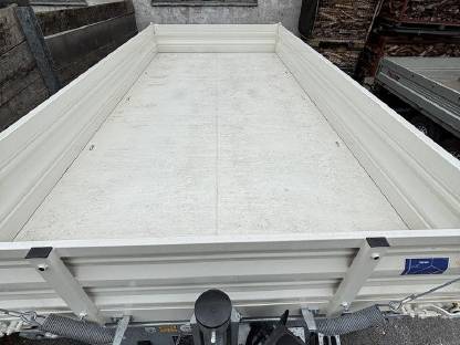 Bild 2:Tandemkipper Fliegl TSK 118, 12 t neuwertig