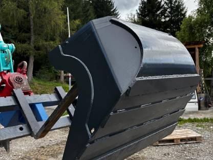 Bild 2:Universallöffel Tiltrotatorlöffel 1.400 mm