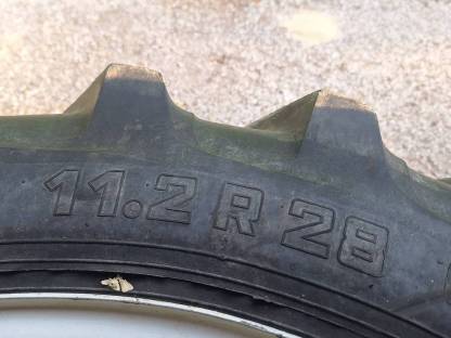 Bild 8:Pflegebereifung für Fiat 80-90 DT