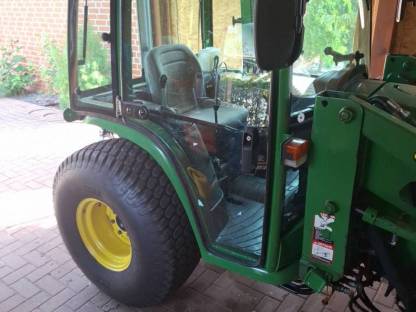 Bild 2:John Deere 4200