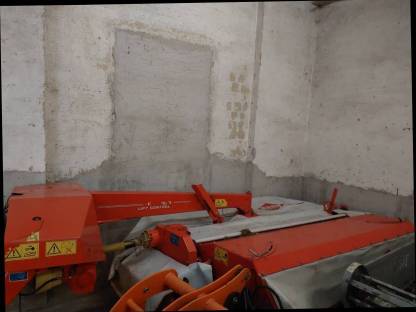Bild 4:Kuhn Heckmähwerk mit Aufbereiter Liftcontrol