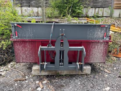 Bild 2:Kippschaufel 2,4 m