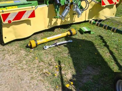 Bild 4:Landwirtschaftliche Geräte