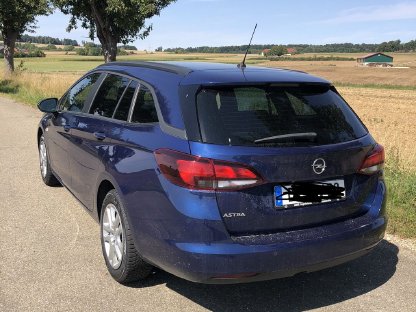 Bild 3:Opel Astra Sports Tourer